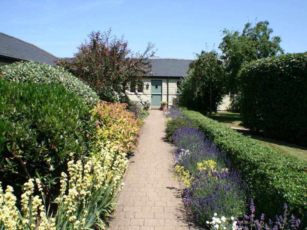 Courtyard path to Blenheim