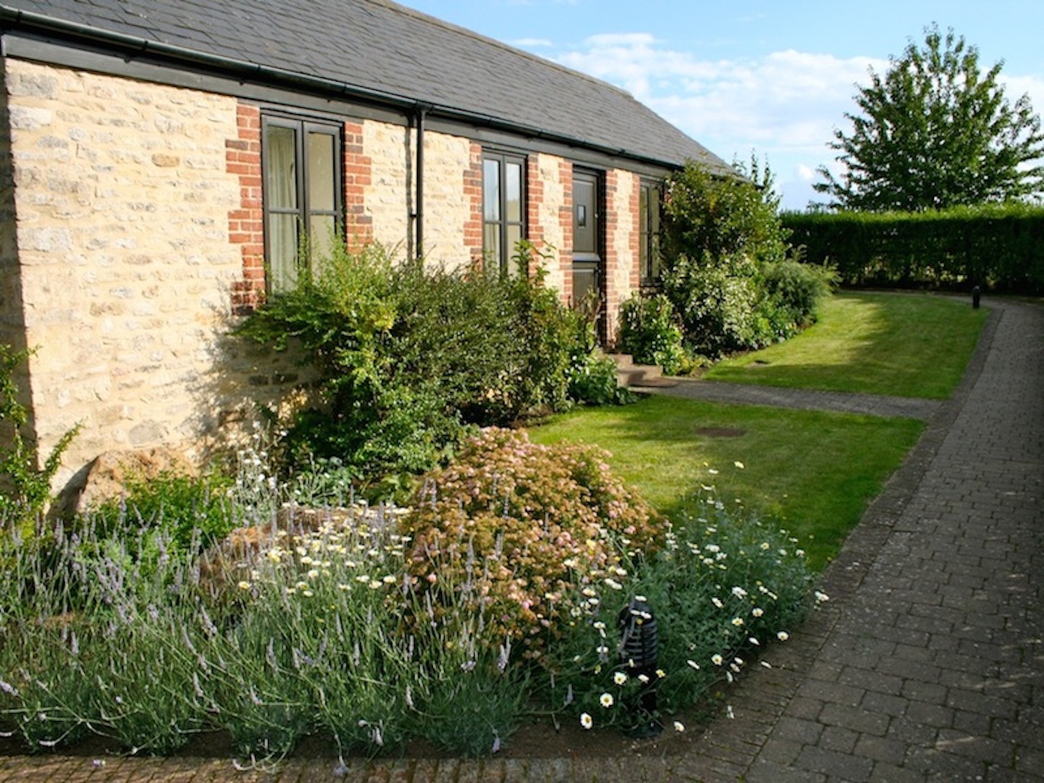 Teal-Cottage-Exterior